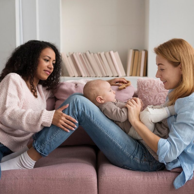 Difference Between a Nanny and a Daytime Postpartum Doula Difference Between a Nanny and a Daytime Postpartum Doula