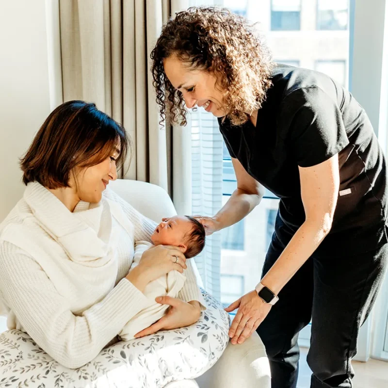 How Can Overnight Newborn Care Help New Parents